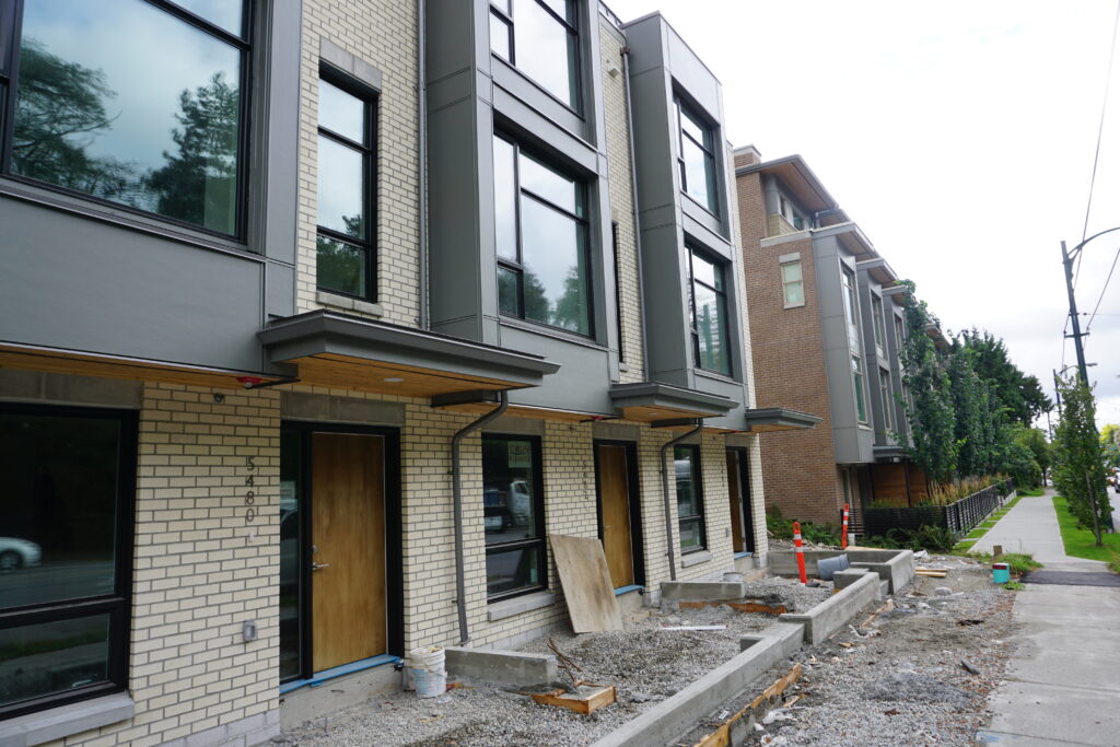 Aston Townhomes Front under construction